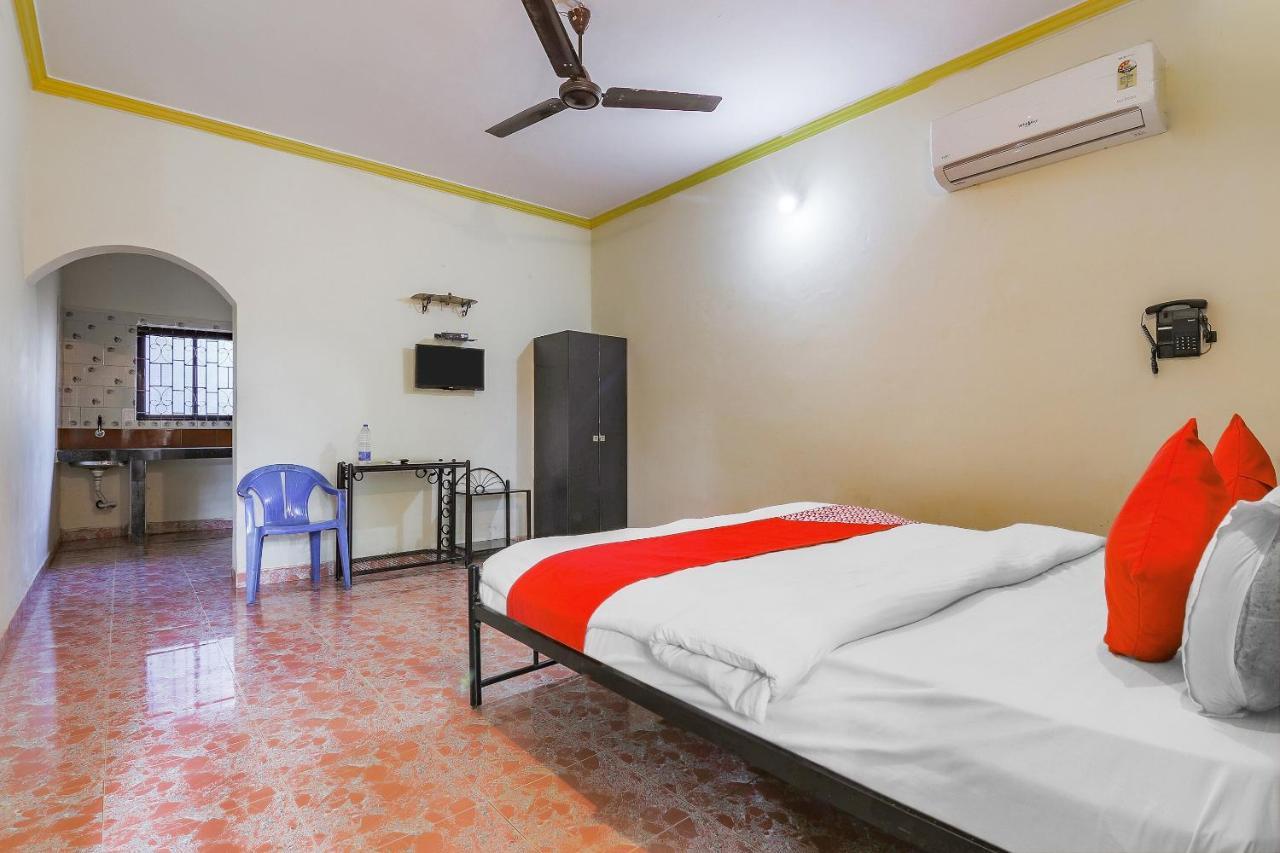 Oyo 9604 Anna Guest House Calangute Exterior photo