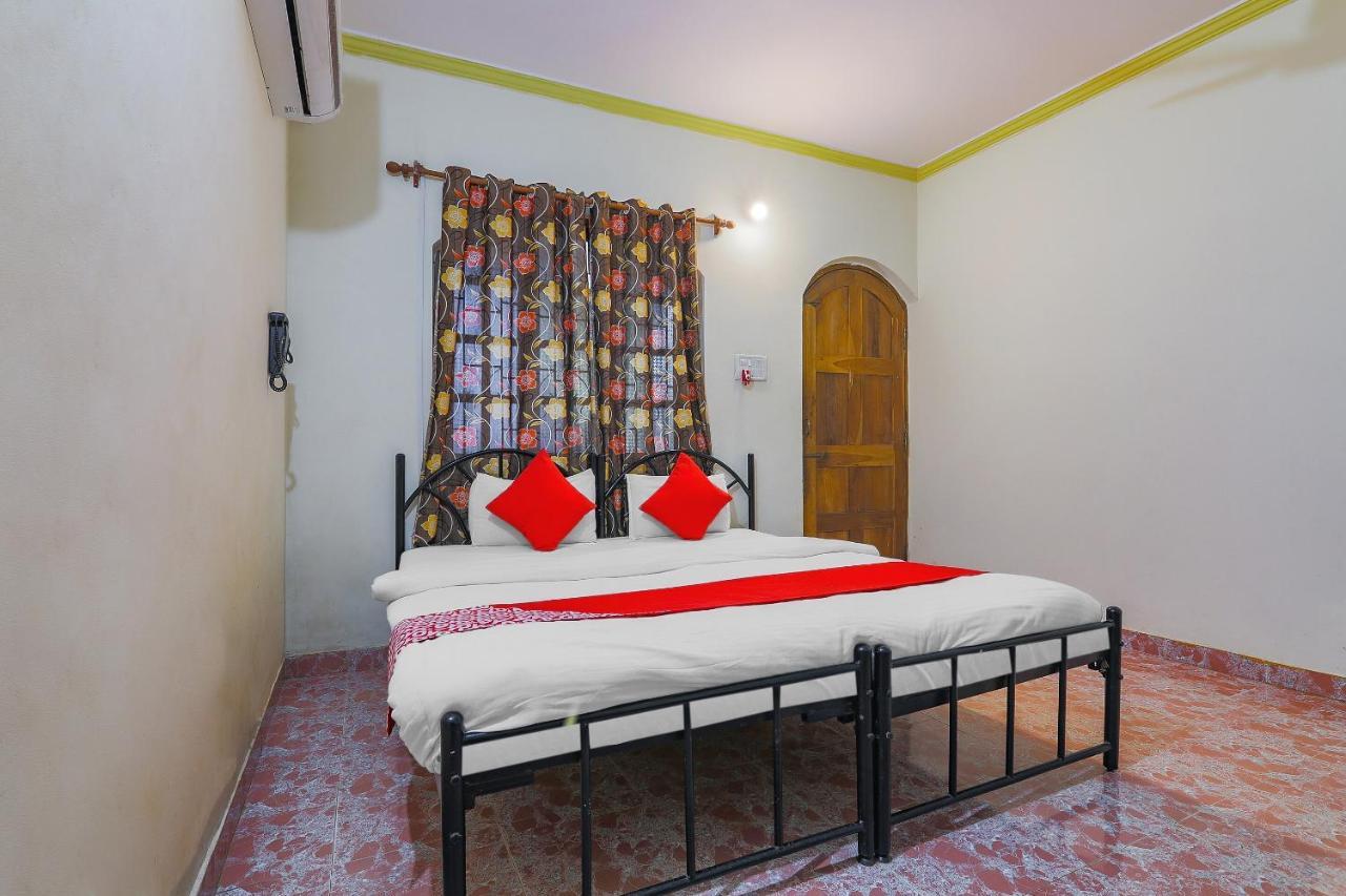 Oyo 9604 Anna Guest House Calangute Exterior photo